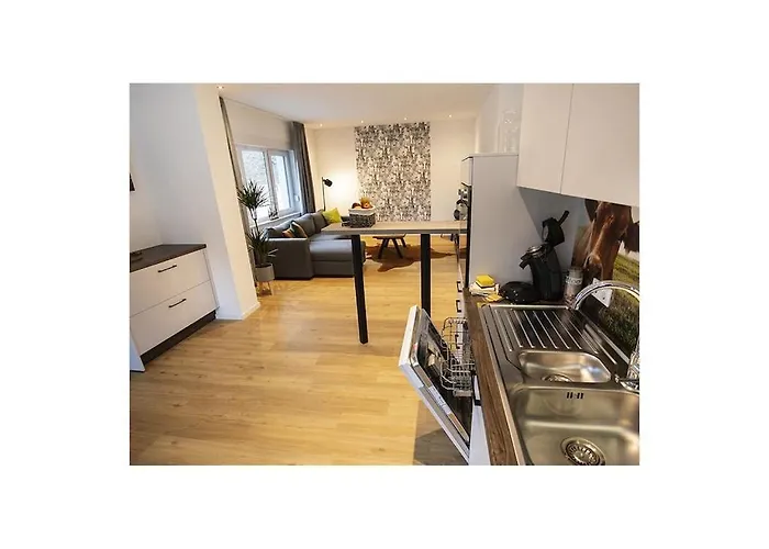 Q-stall, 02 Feriehus Brilon